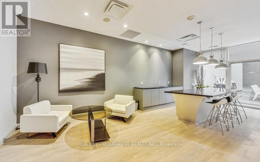 1210 - 155 Yorkville Avenue, Toronto, Ontario  M5R 0B4 - Photo 12 - C12343297