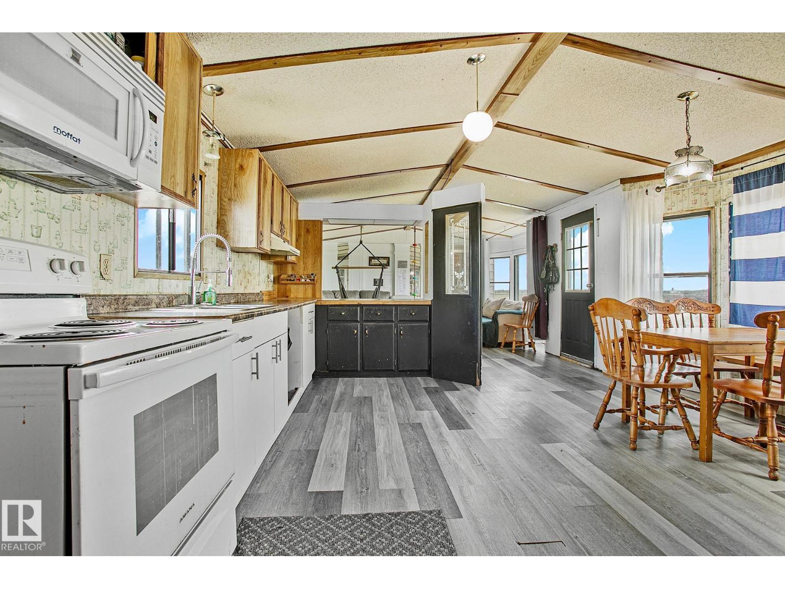 13409 Hwy 14, Rural Beaver County, Alberta