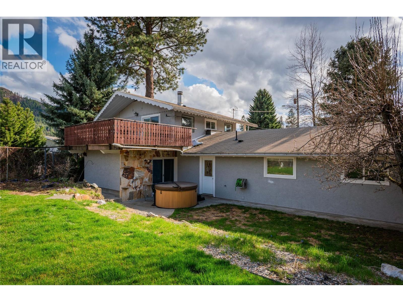Property at 425 8th Avenue image 5
