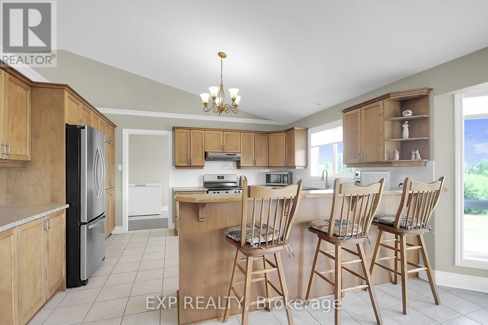 372 Stonehome Crescent, Mississippi Mills, Ontario  K0A 1A0 - Photo 19 - X12354644