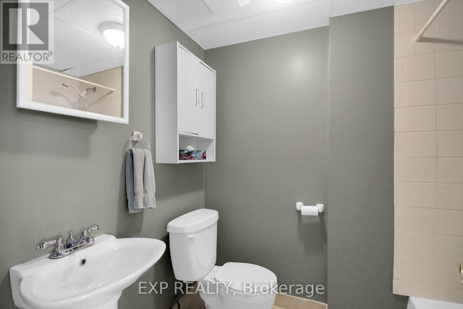 372 Stonehome Crescent, Mississippi Mills, Ontario  K0A 1A0 - Photo 38 - X12354644