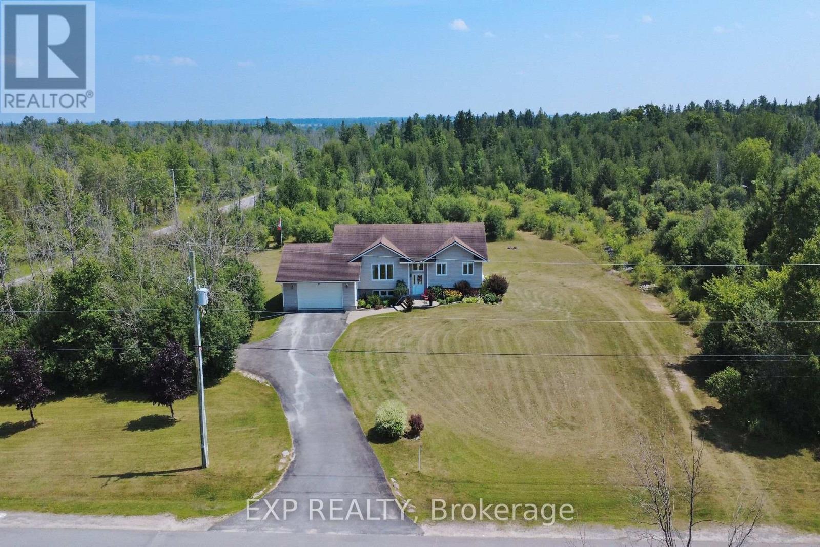372 Stonehome Crescent, Mississippi Mills, Ontario  K0A 1A0 - Photo 46 - X12354644