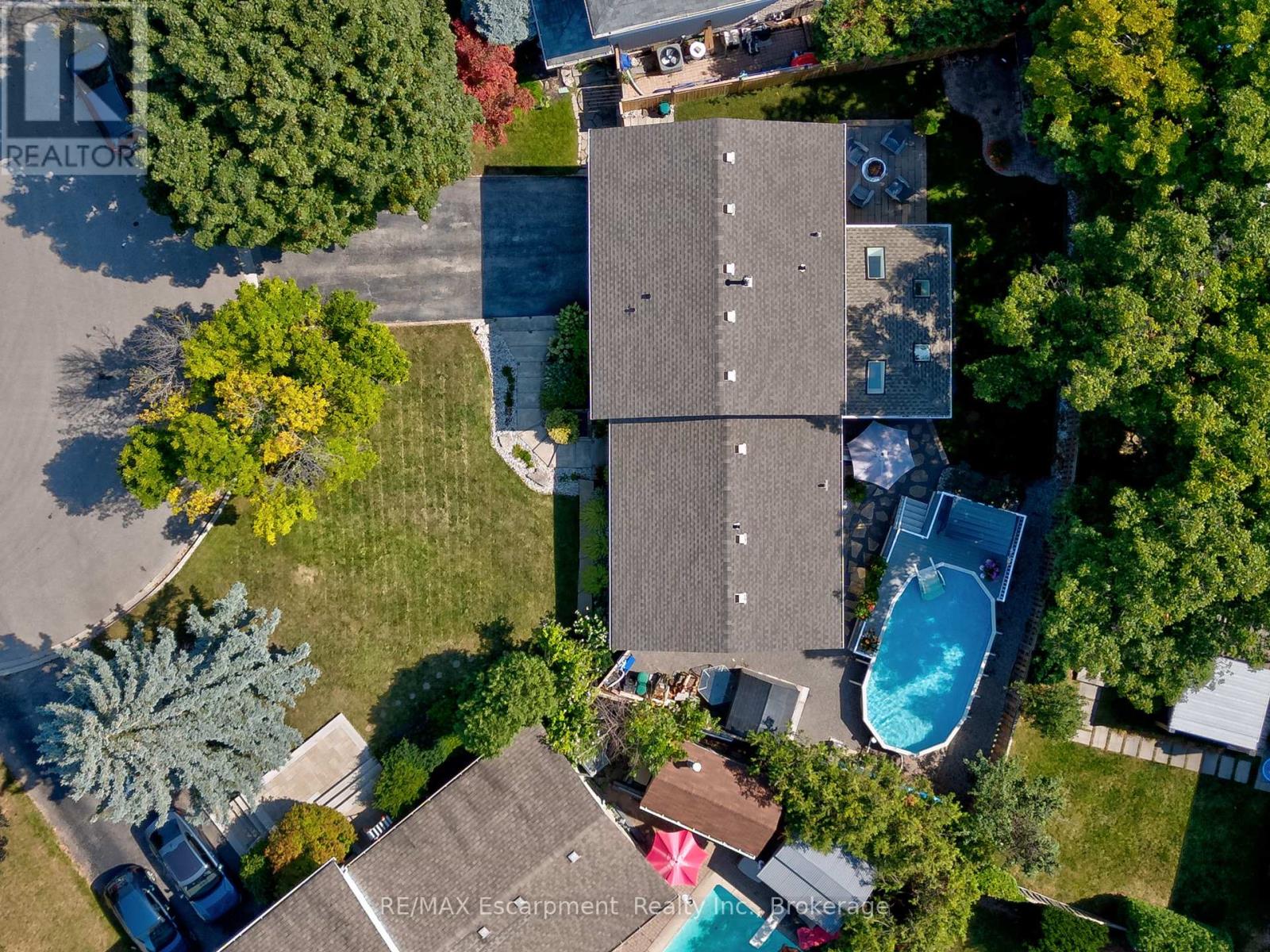 2482 Waterford Street, Oakville, Ontario  L6L 5E6 - Photo 45 - W12354652