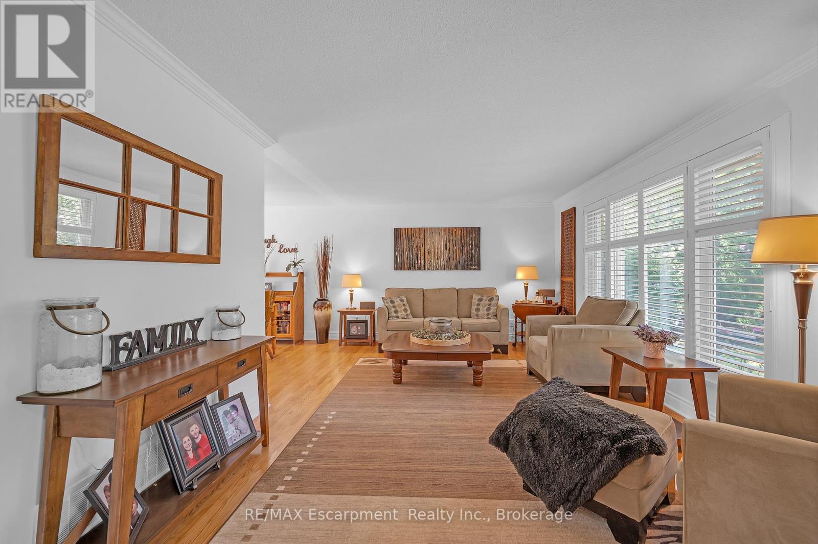 2482 Waterford Street, Oakville, Ontario  L6L 5E6 - Photo 6 - W12354652