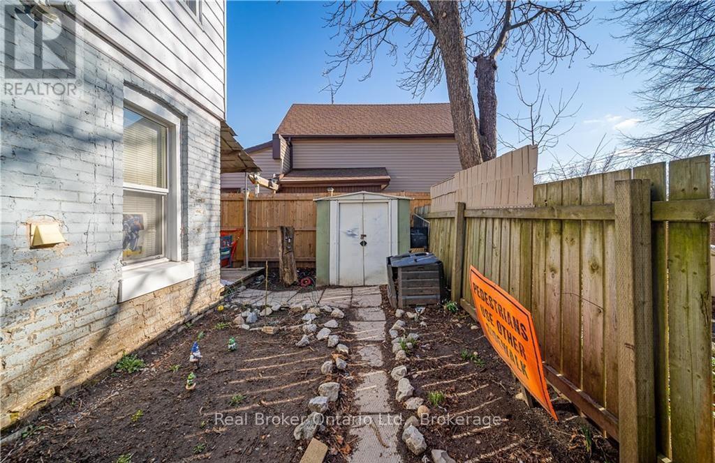 473 Colborne Street, Brantford, Ontario  N3S 3N9 - Photo 15 - X12354654