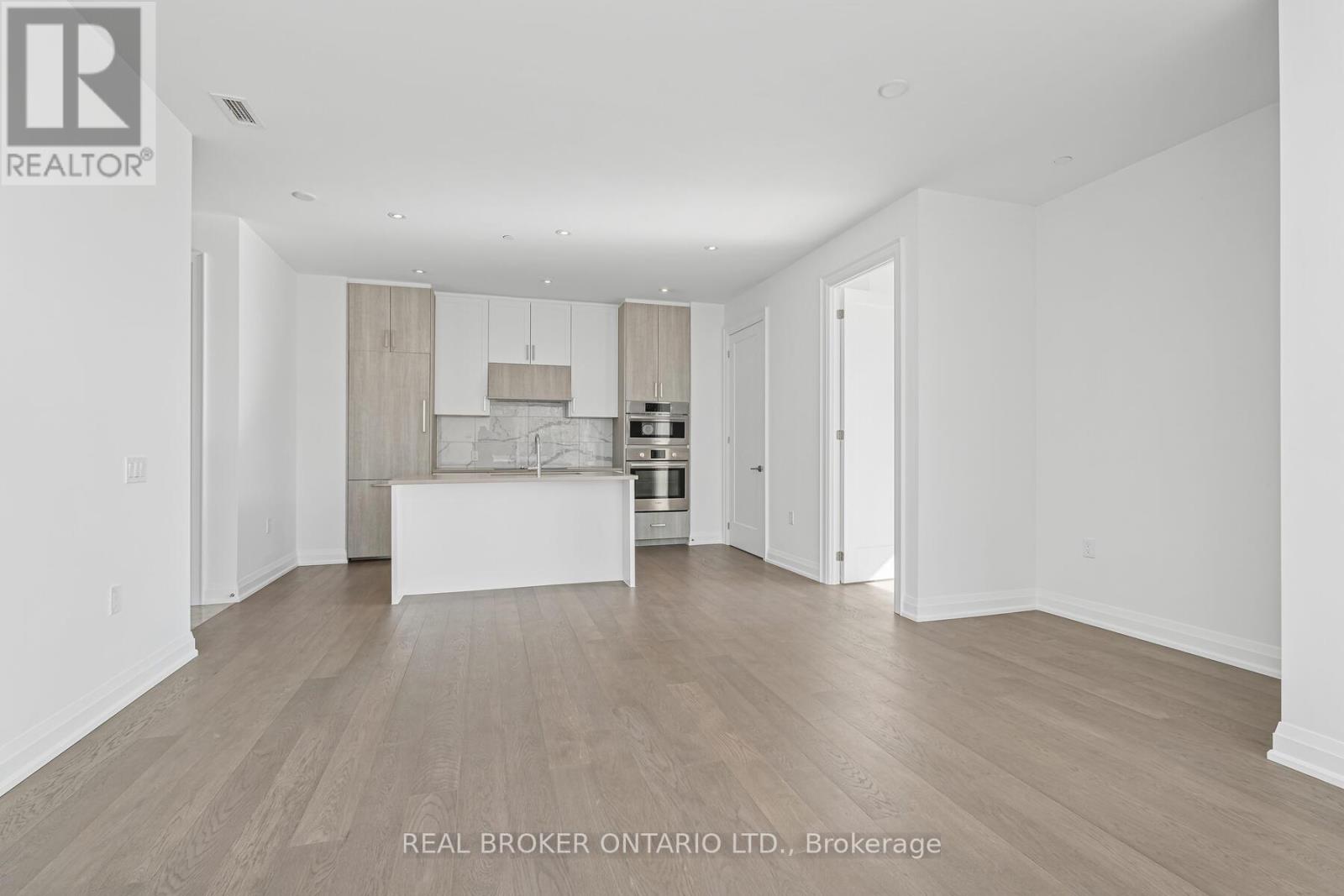 209 - 42 Mill Street, Halton Hills, Ontario  L7G 0P9 - Photo 15 - W12099323