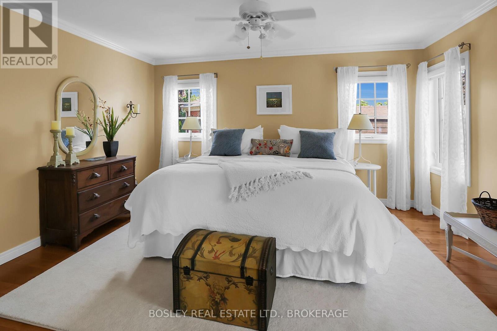 6 Samuel Street, Niagara-On-The-Lake, Ontario  L0S 1J0 - Photo 15 - X12354634