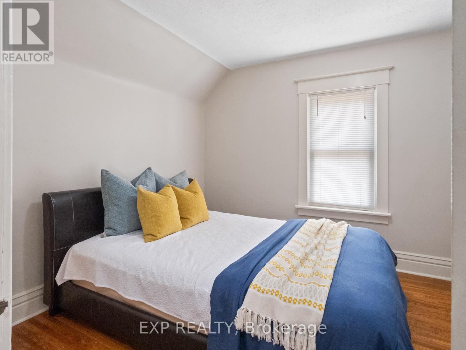 5791 Dorchester Road, Niagara Falls, Ontario  L2G 5S6 - Photo 15 - X12354641