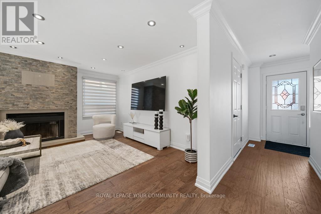 Property at 65 WESTHAMPTON DRIVE image 4