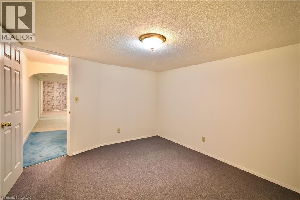 91 Twentyplace Boulevard, Hamilton, Ontario  L0R 1W0 - Photo 32 - 40761978