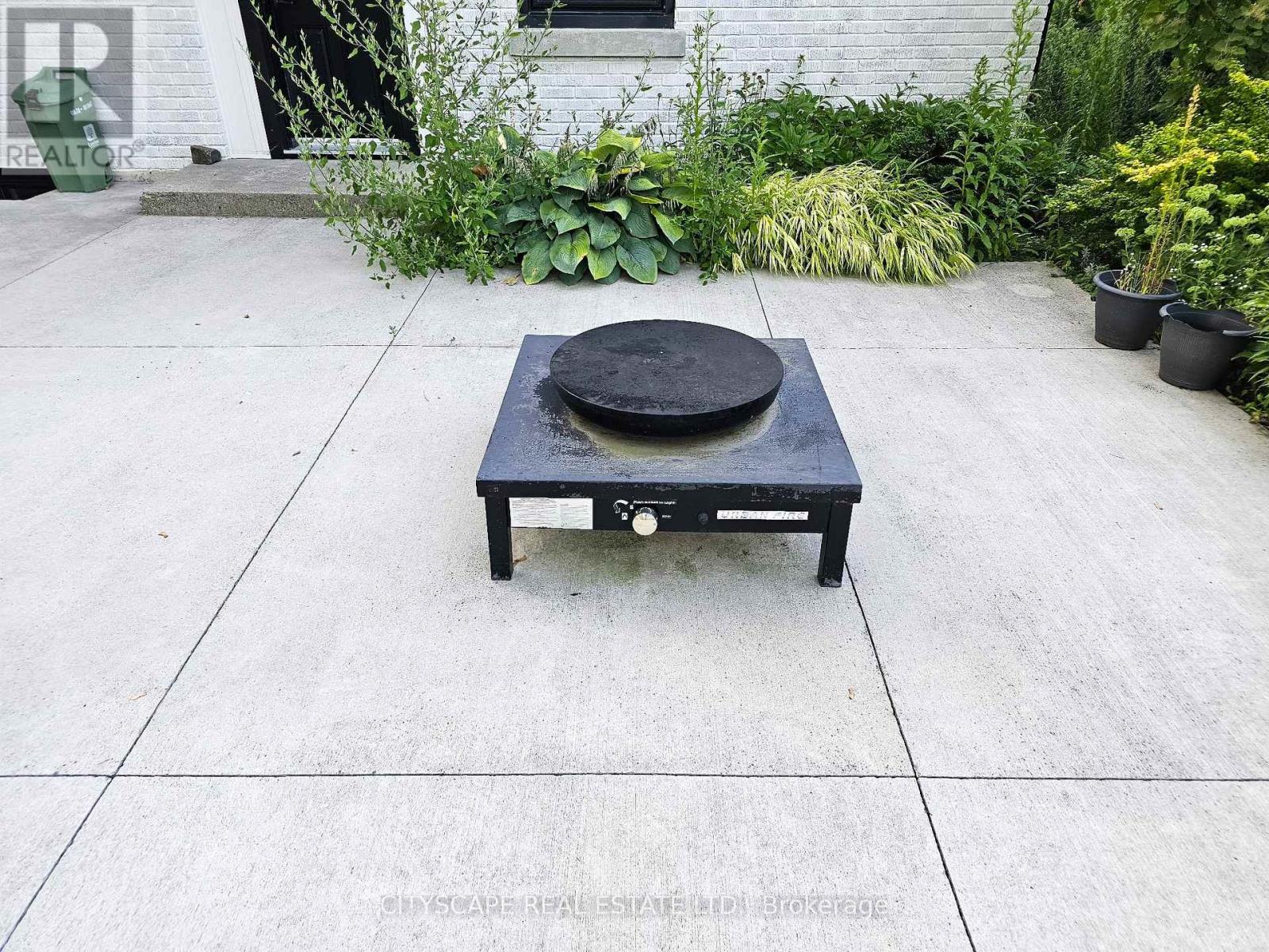 Photo 37 of 45 for 891 Riverside Drive