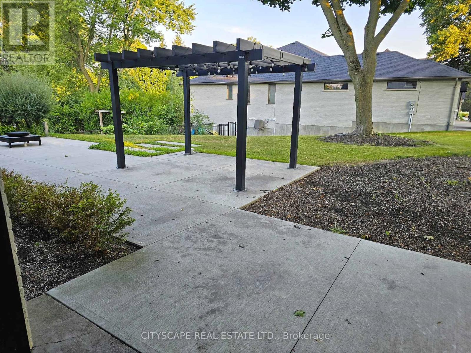891 Riverside Drive, London North, Ontario  N6H 4N3 - Photo 38 - X12354379