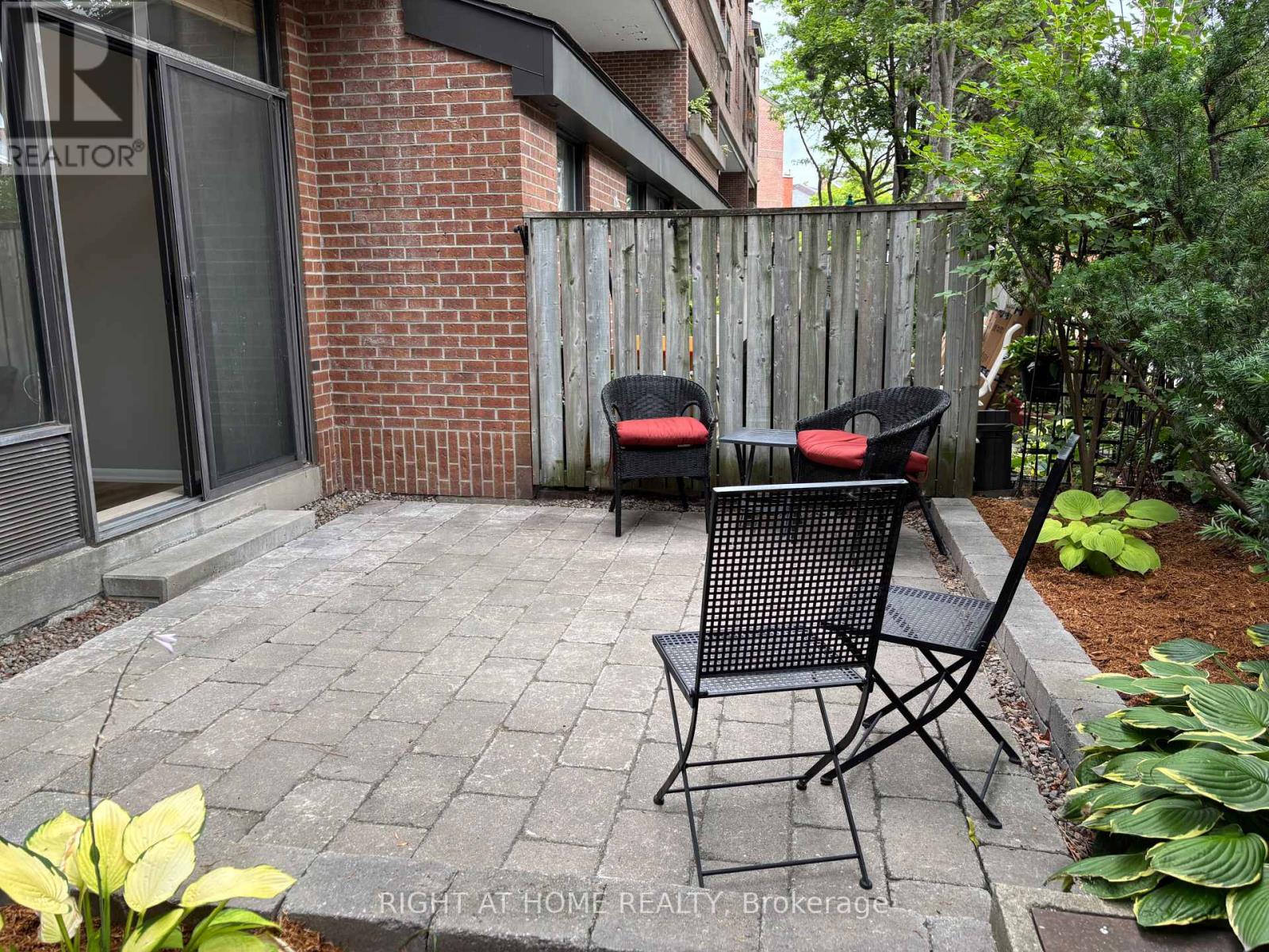 318 - 40 Sylvan Valley Way, Toronto, Ontario  M5M 4M3 - Photo 41 - C12349315
