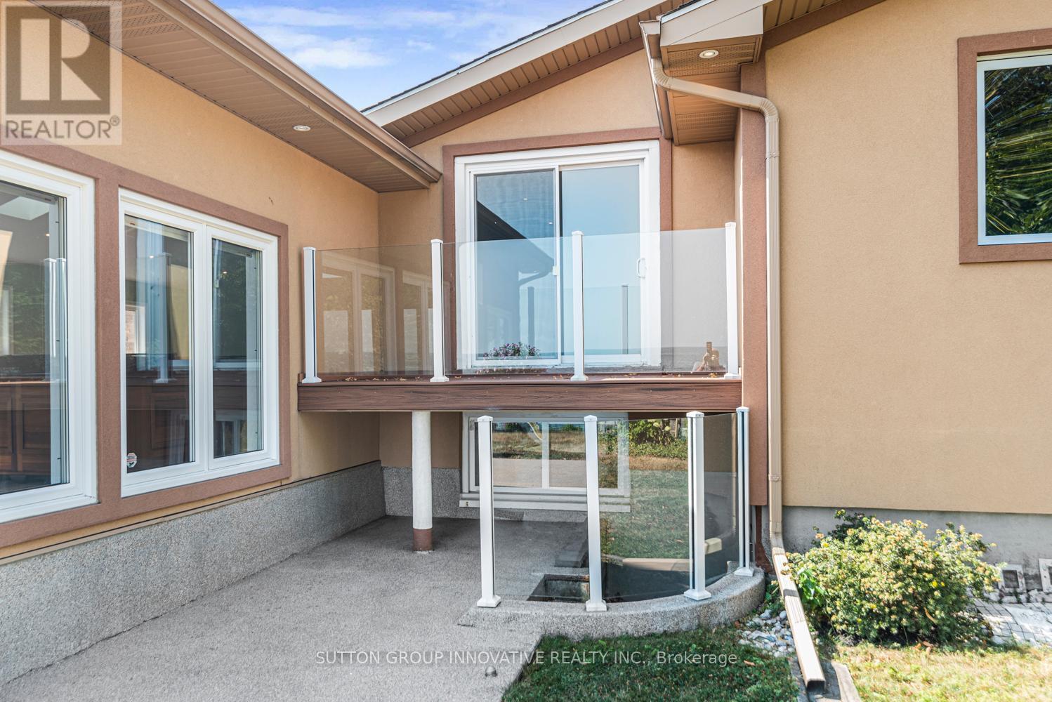 38 Lakeside Drive, Grimsby, Ontario  L3M 2L2 - Photo 40 - X12354499