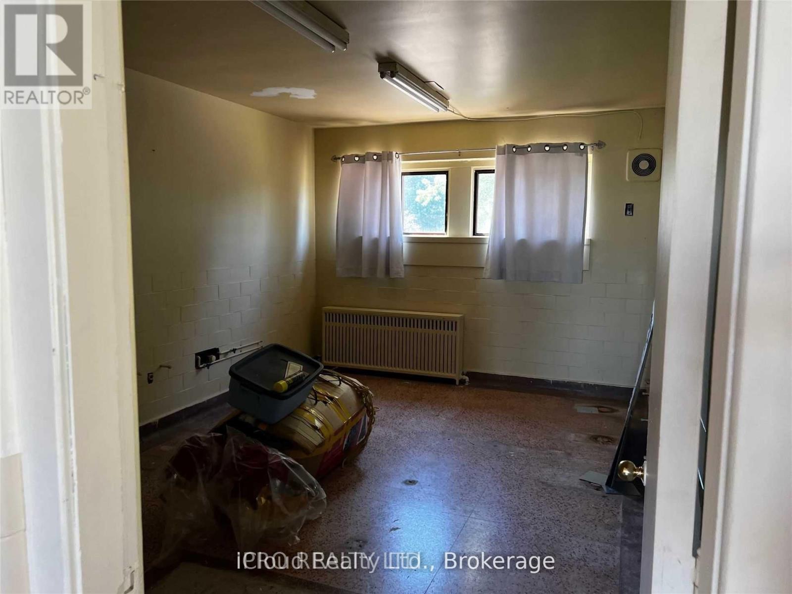 10611 Highway 3, Wainfleet, Ontario  L3K 5V4 - Photo 19 - X12072630
