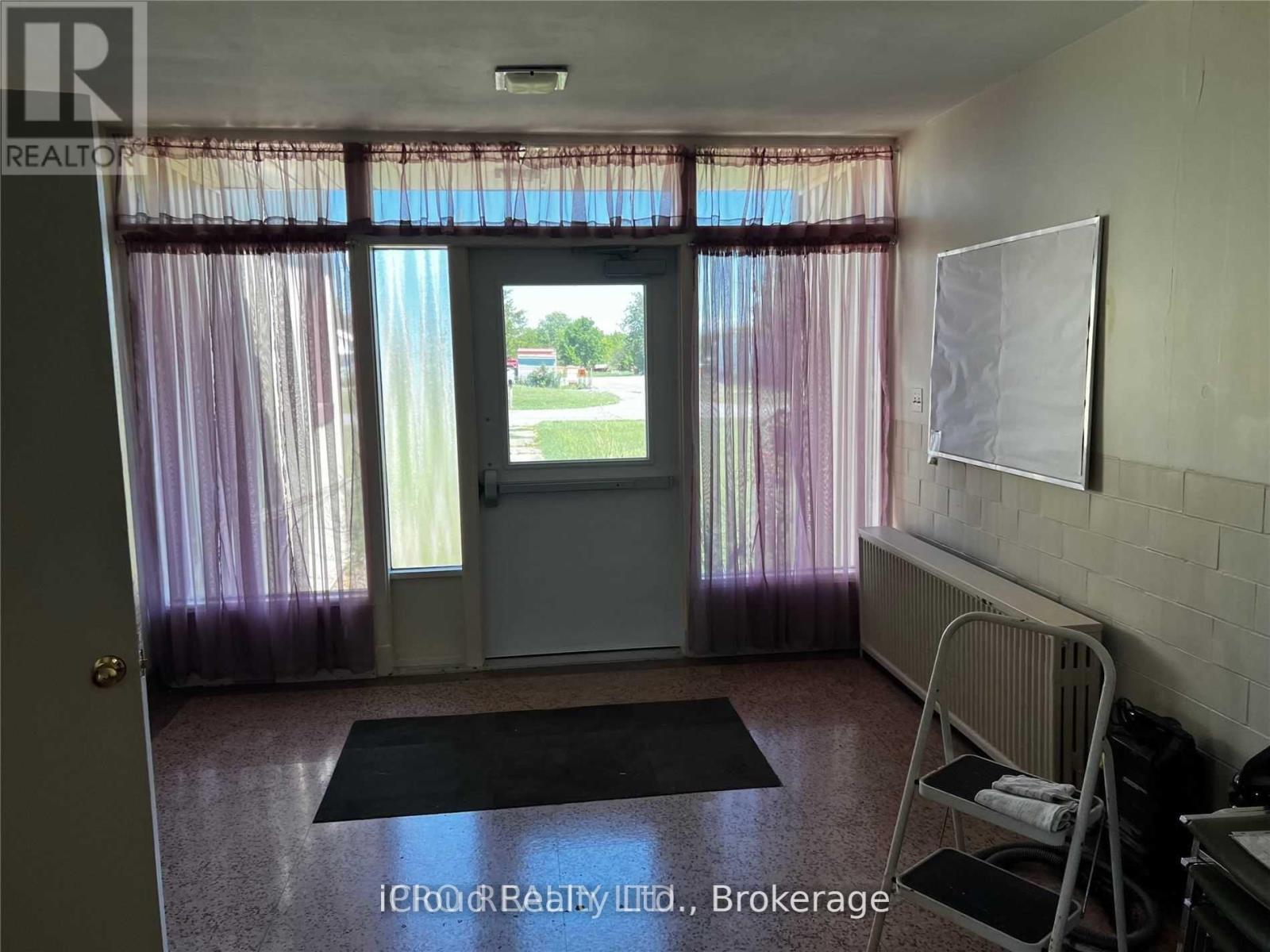 10611 Highway 3, Wainfleet, Ontario  L3K 5V4 - Photo 22 - X12072630