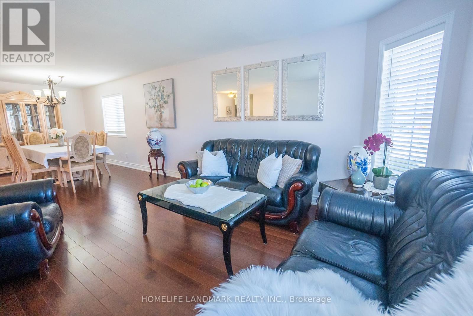 4498 Garden Gate Terrace, Lincoln (Beamsville), Ontario  L0R 1B9 - Photo 9 - X12310492