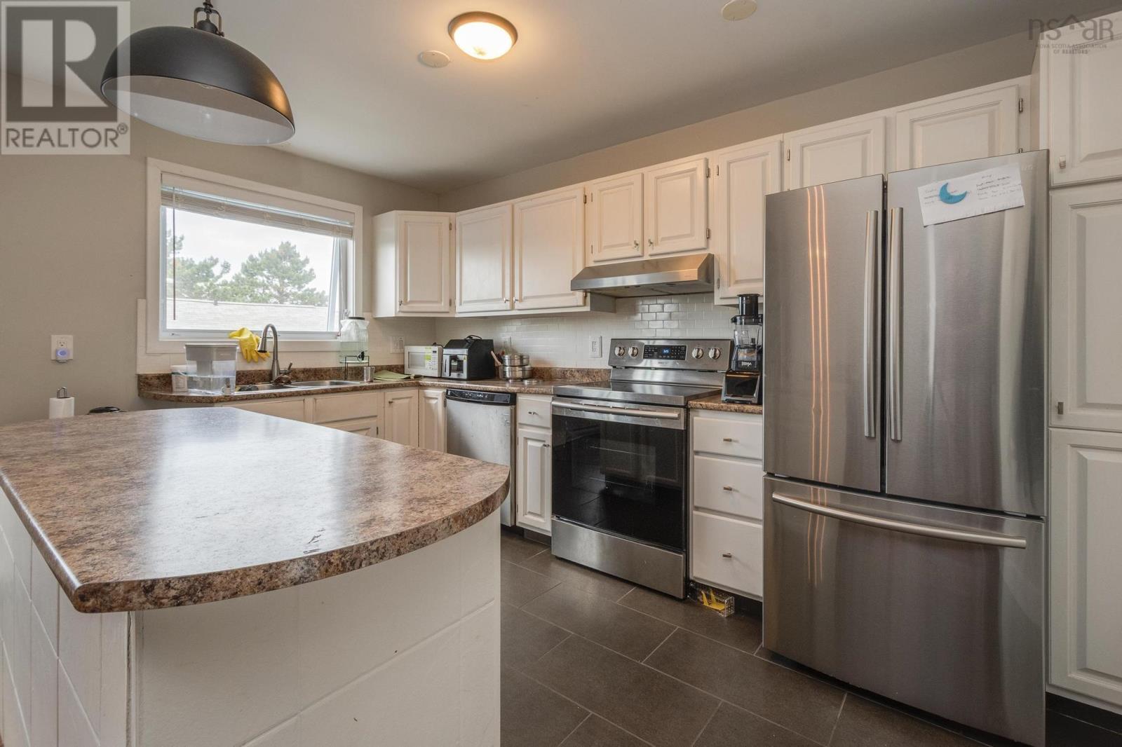 225 Farnham Gate Road, Halifax, Nova Scotia  B3M 4C3 - Photo 14 - 202516087