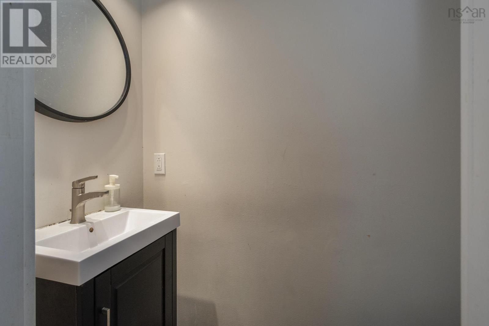 225 Farnham Gate Road, Halifax, Nova Scotia  B3M 4C3 - Photo 13 - 202516087