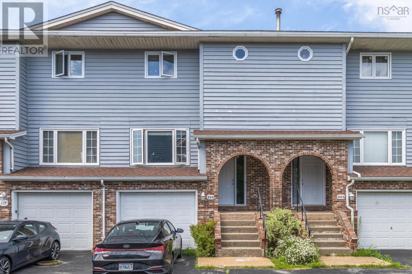 225 Farnham Gate Road, Halifax, Nova Scotia  B3M 4C3 - Photo 4 - 202516087