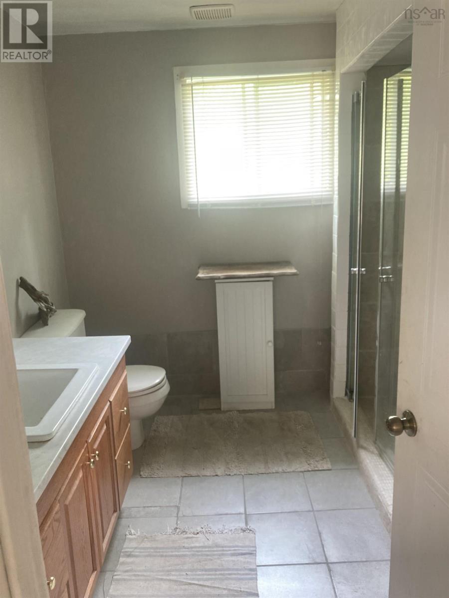 103 School Street, Liverpool, Nova Scotia  B0T 1K0 - Photo 17 - 202519839