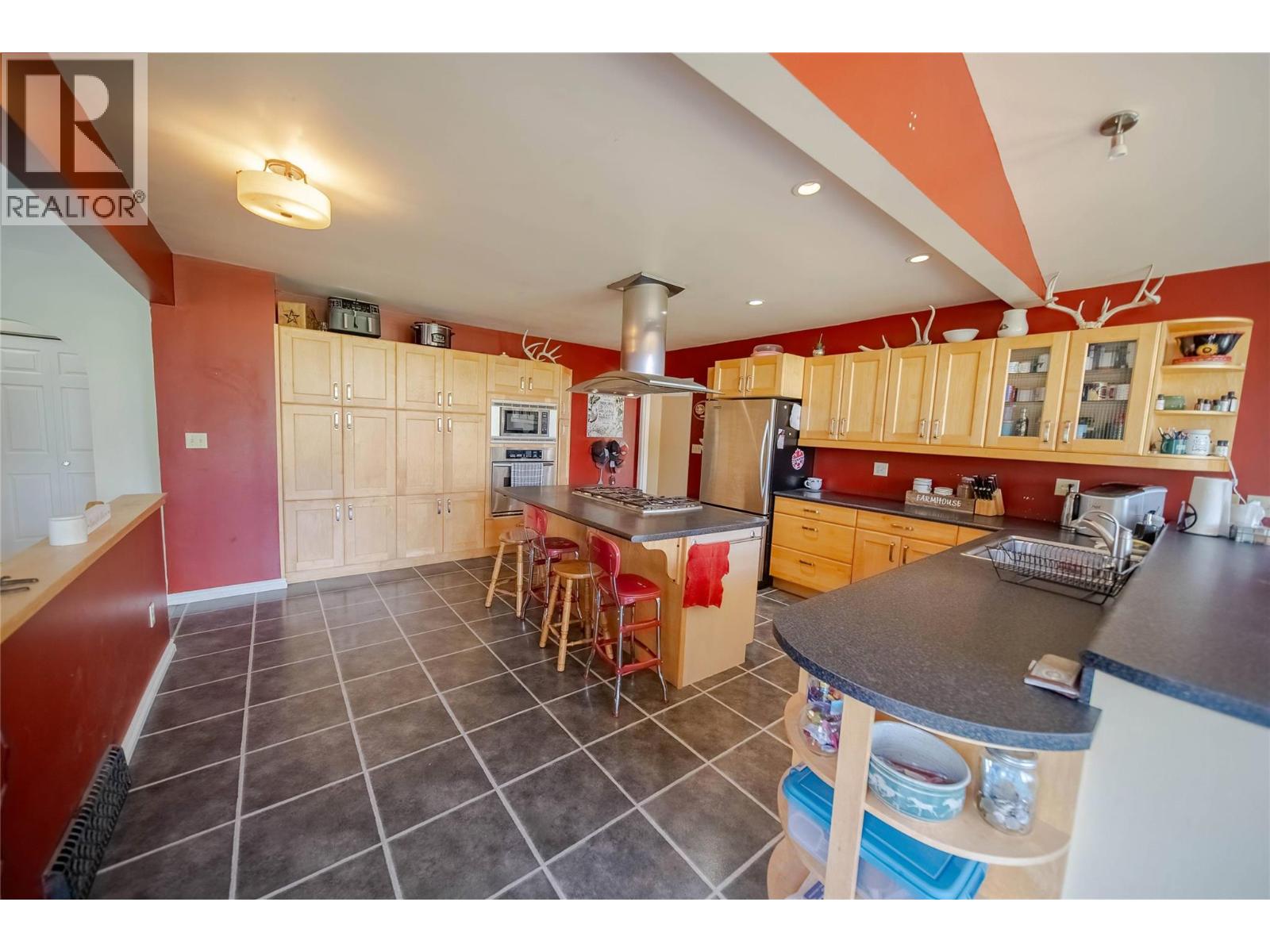 5121 Mission Road, Cranbrook, British Columbia  V1C 7B7 - Photo 9 - 10359820