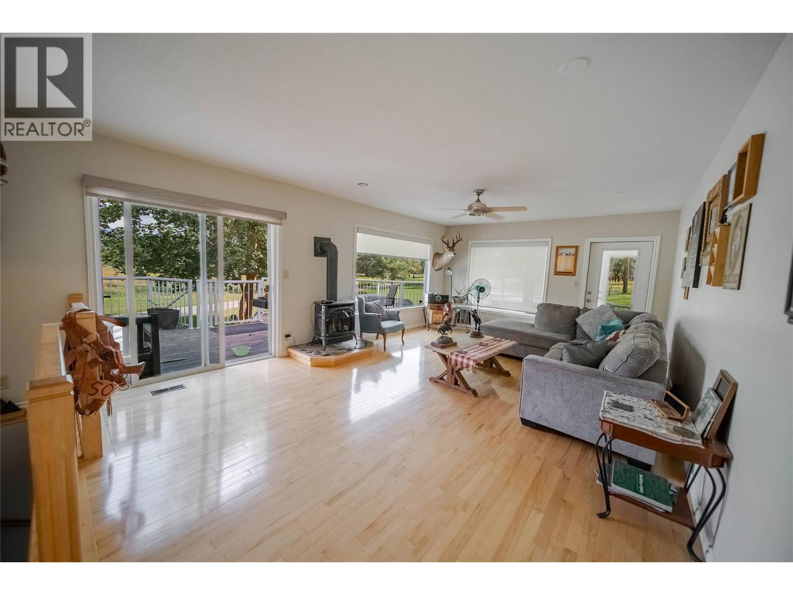 5121 Mission Road, Cranbrook, British Columbia  V1C 7B7 - Photo 11 - 10359820