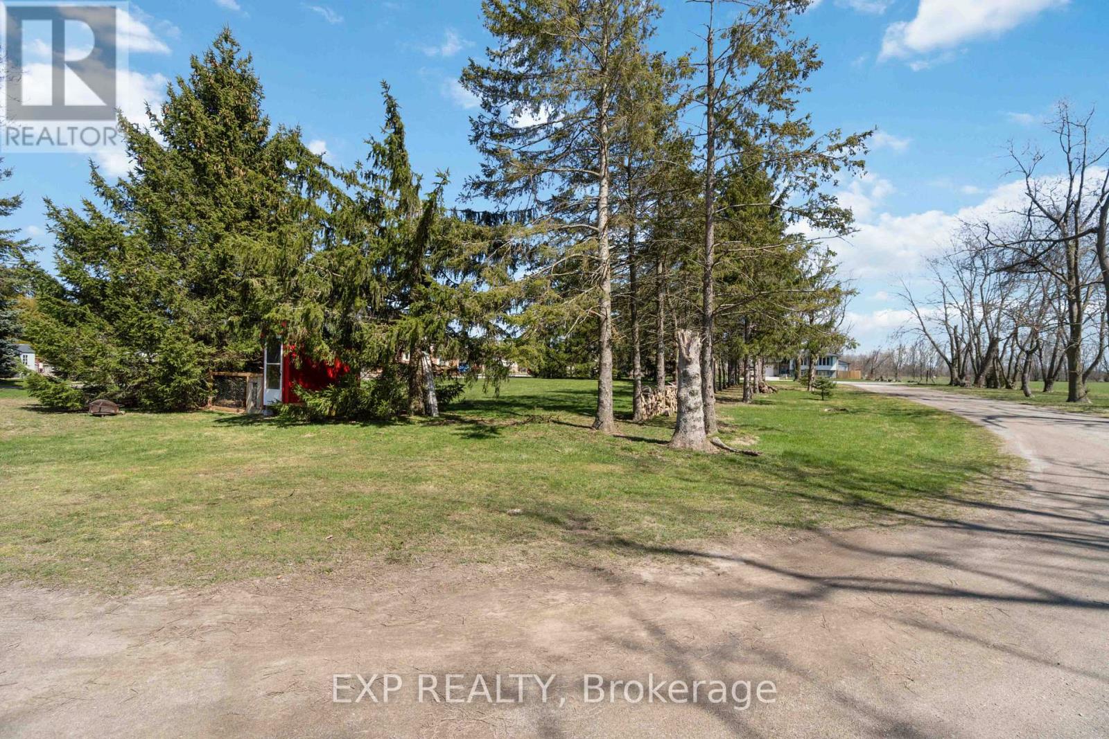 3099 Broadway Street, Brooke-Alvinston, Ontario  N0N 1A0 - Photo 29 - X12354836