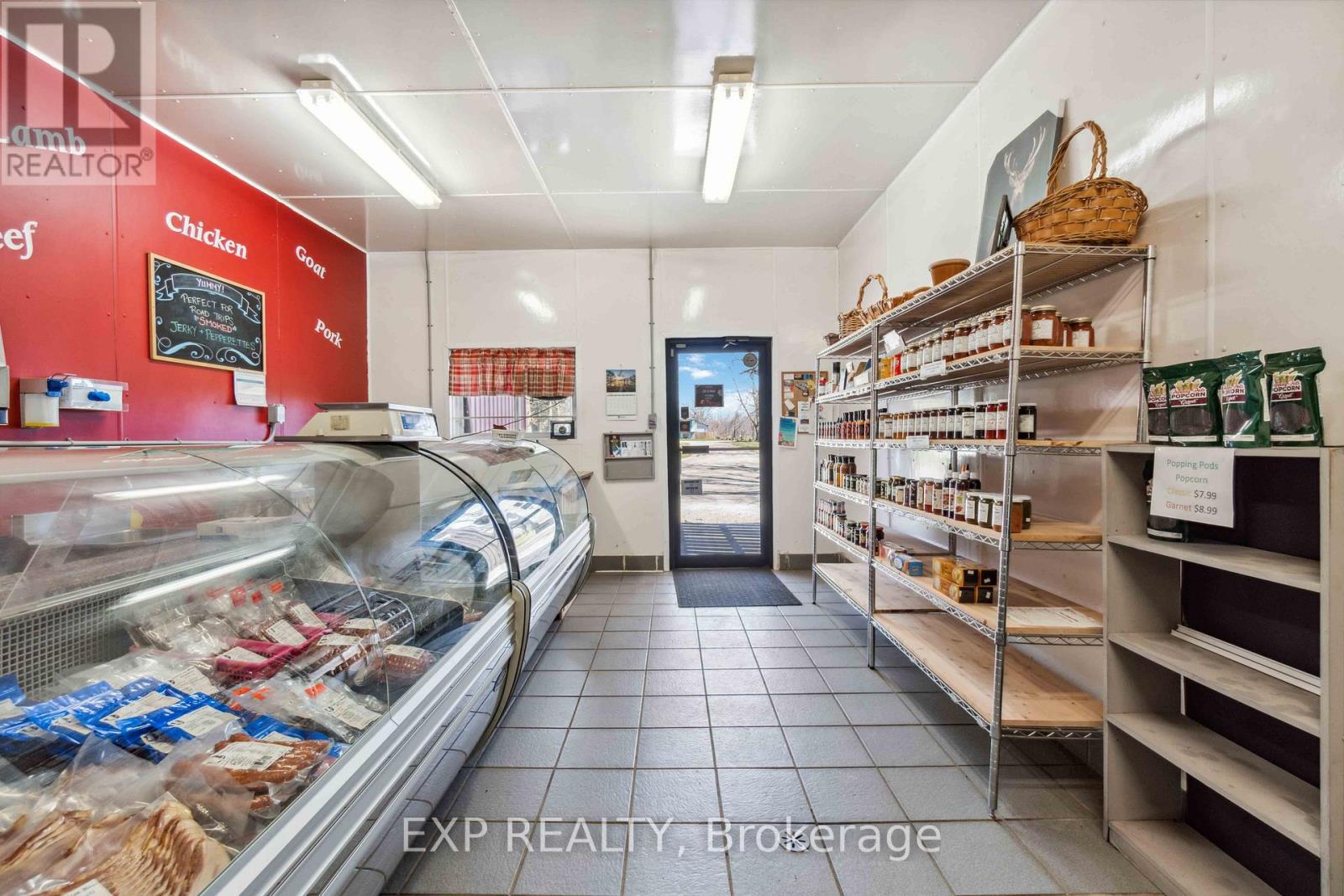 3099 Broadway Street, Brooke-Alvinston, Ontario  N0N 1A0 - Photo 7 - X12354836