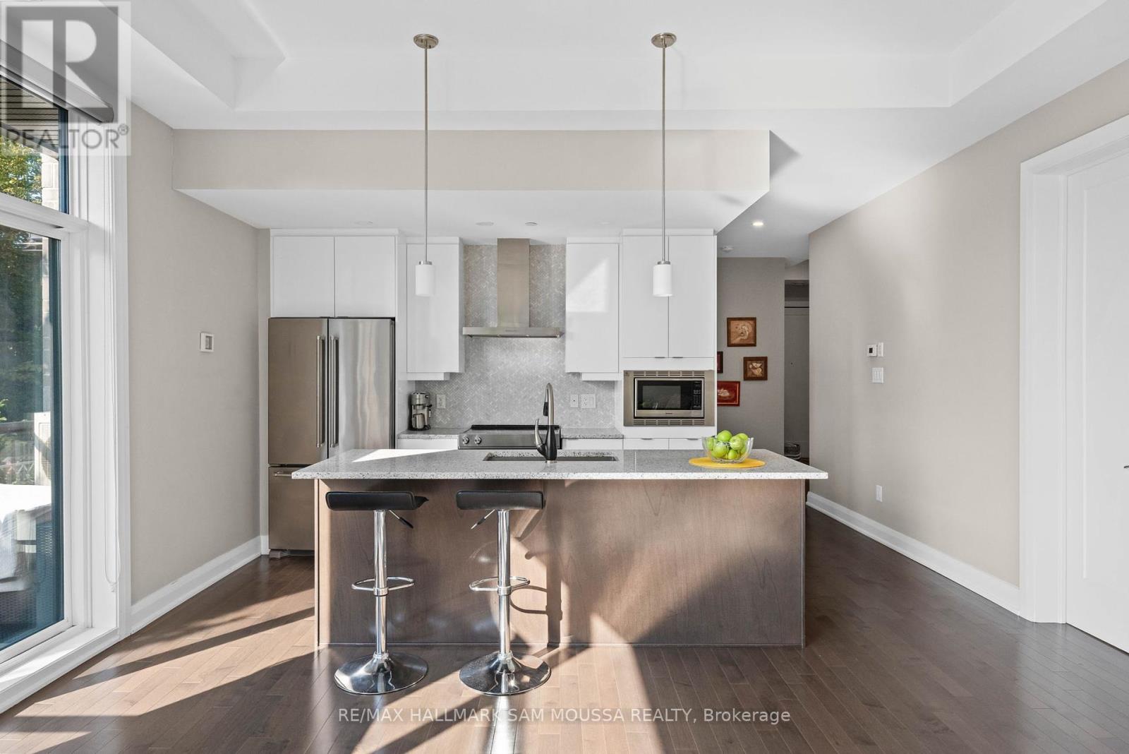 101 - 120 Cortile Private, Ottawa, Ontario  K1V 2S8 - Photo 14 - X12354780
