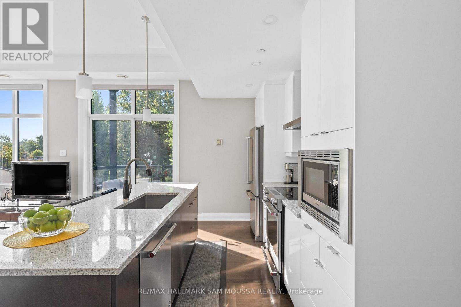 101 - 120 Cortile Private, Ottawa, Ontario  K1V 2S8 - Photo 15 - X12354780