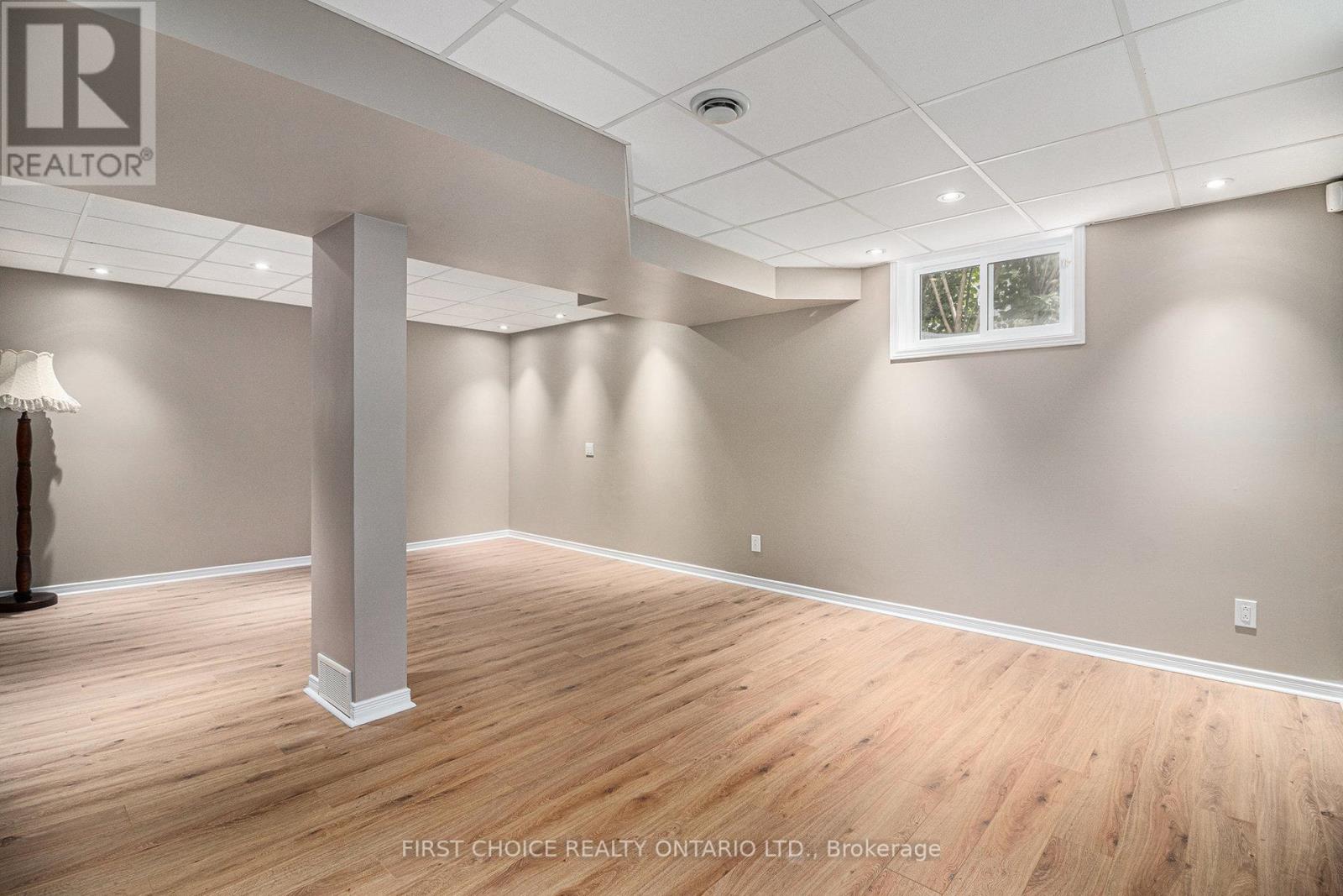 277 Mica Crescent, Clarence-Rockland, Ontario  K4K 0E9 - Photo 18 - X12354807