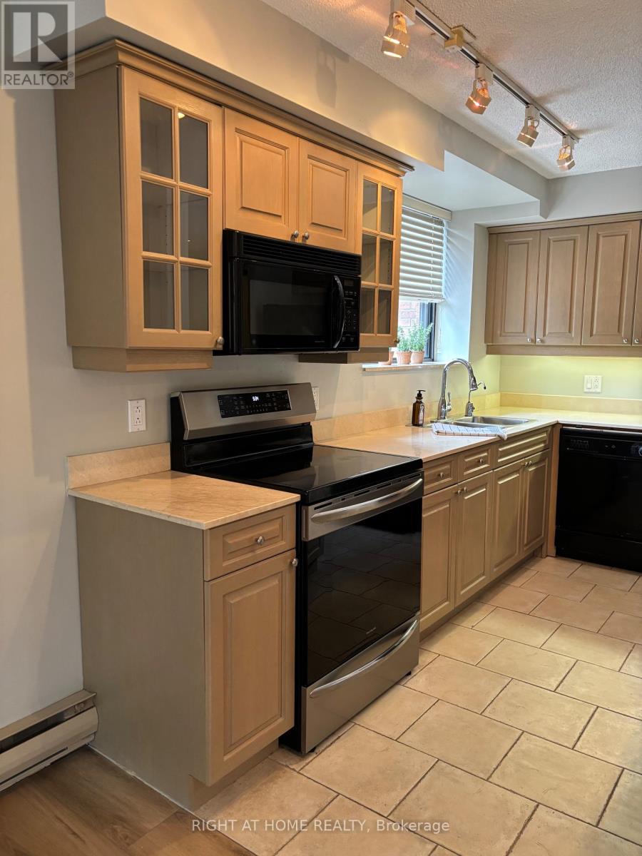 318 - 40 Sylvan Valley Way, Toronto, Ontario  M5M 4M3 - Photo 7 - C12349315