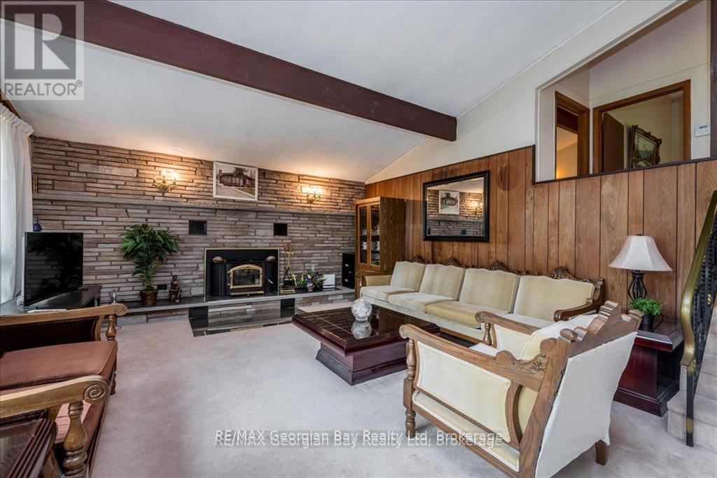 25 Tall Pines Drive W, Tiny, Ontario  L9M 0H4 - Photo 14 - S12354704