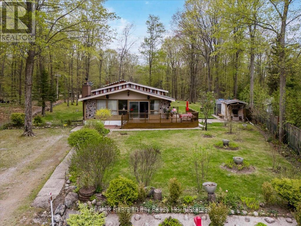 25 Tall Pines Drive W, Tiny, Ontario  L9M 0H4 - Photo 3 - S12354704