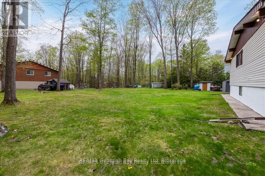 25 Tall Pines Drive W, Tiny, Ontario  L9M 0H4 - Photo 38 - S12354704
