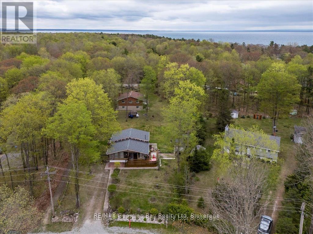 25 Tall Pines Drive W, Tiny, Ontario  L9M 0H4 - Photo 40 - S12354704