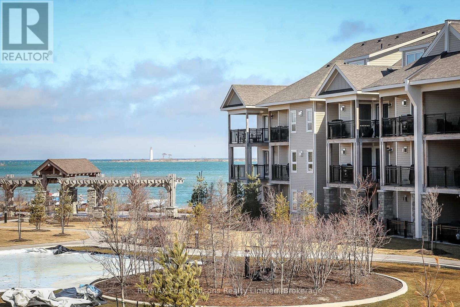 207 - 5 Anchorage Crescent, Collingwood, Ontario L9Y 0Y6 - Photo 3 - S12354814