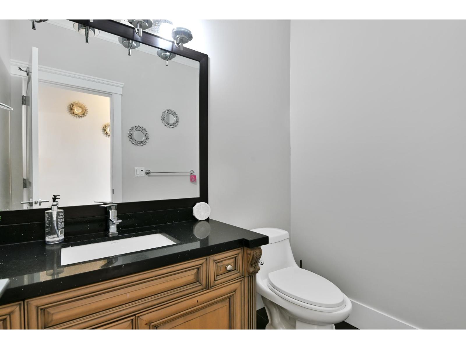 7 3363 Horn Street, Abbotsford, British Columbia  V2S 7B3 - Photo 10 - R3038356