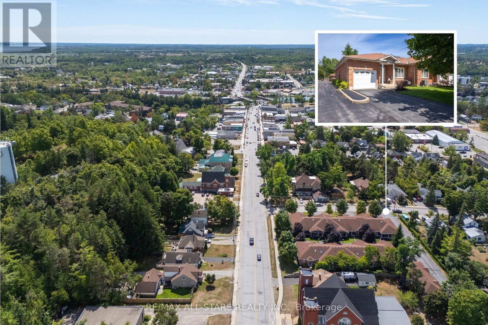 11 - 111 Colborne Street, Kawartha Lakes, Ontario  K0M 1N0 - Photo 46 - X12354723