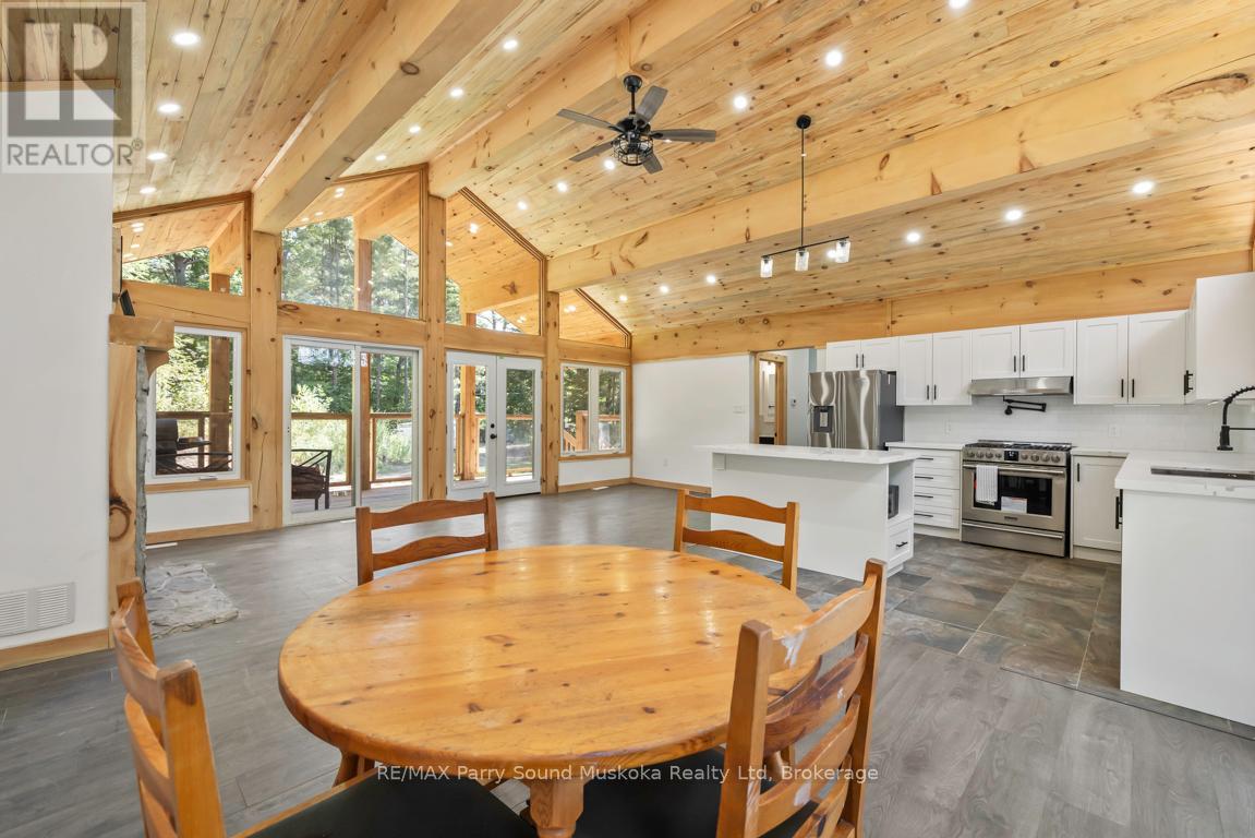 15 Rankin Lake Road, Seguin, Ontario  P2A 0B2 - Photo 11 - X12354764