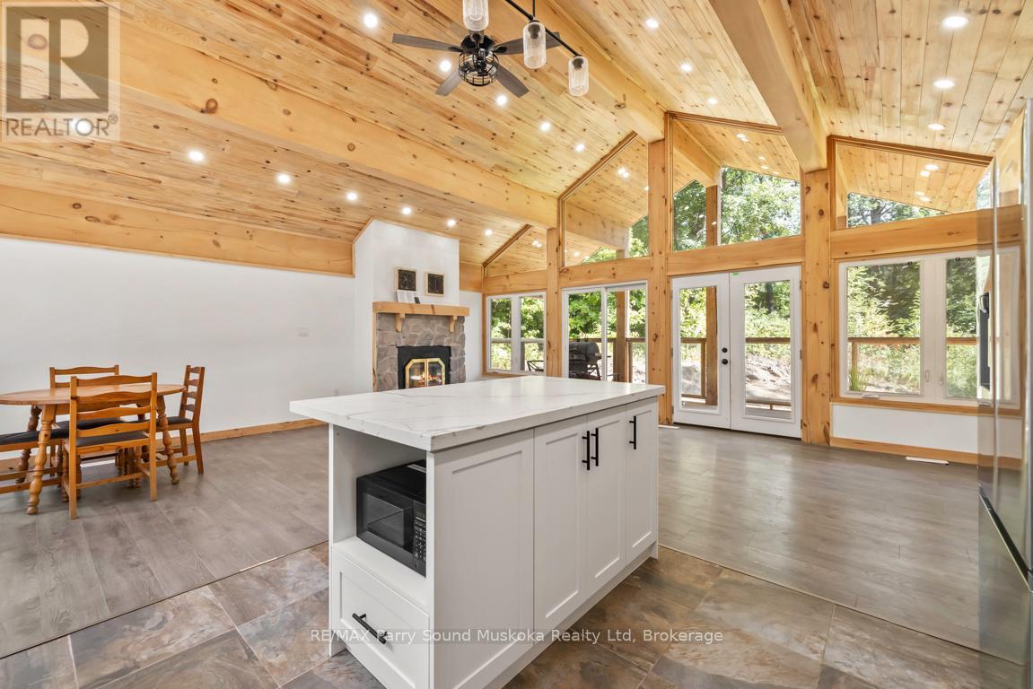 15 Rankin Lake Road, Seguin, Ontario  P2A 0B2 - Photo 15 - X12354764