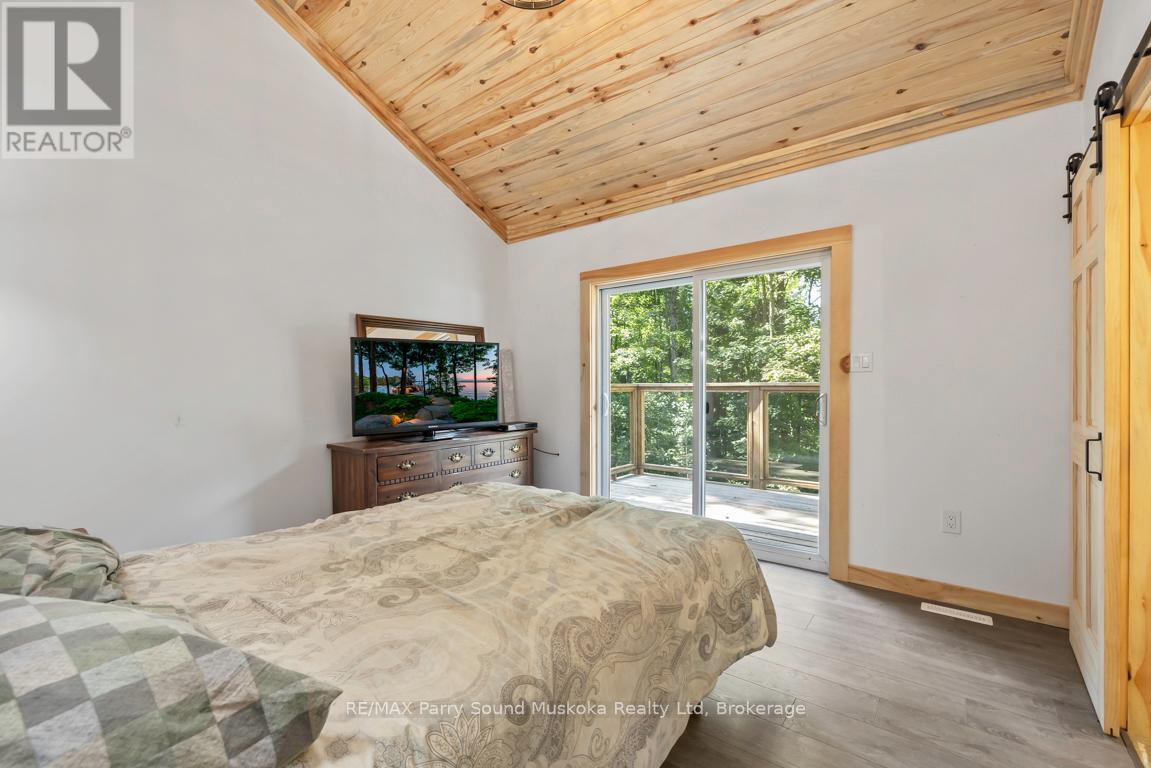 15 Rankin Lake Road, Seguin, Ontario  P2A 0B2 - Photo 16 - X12354764