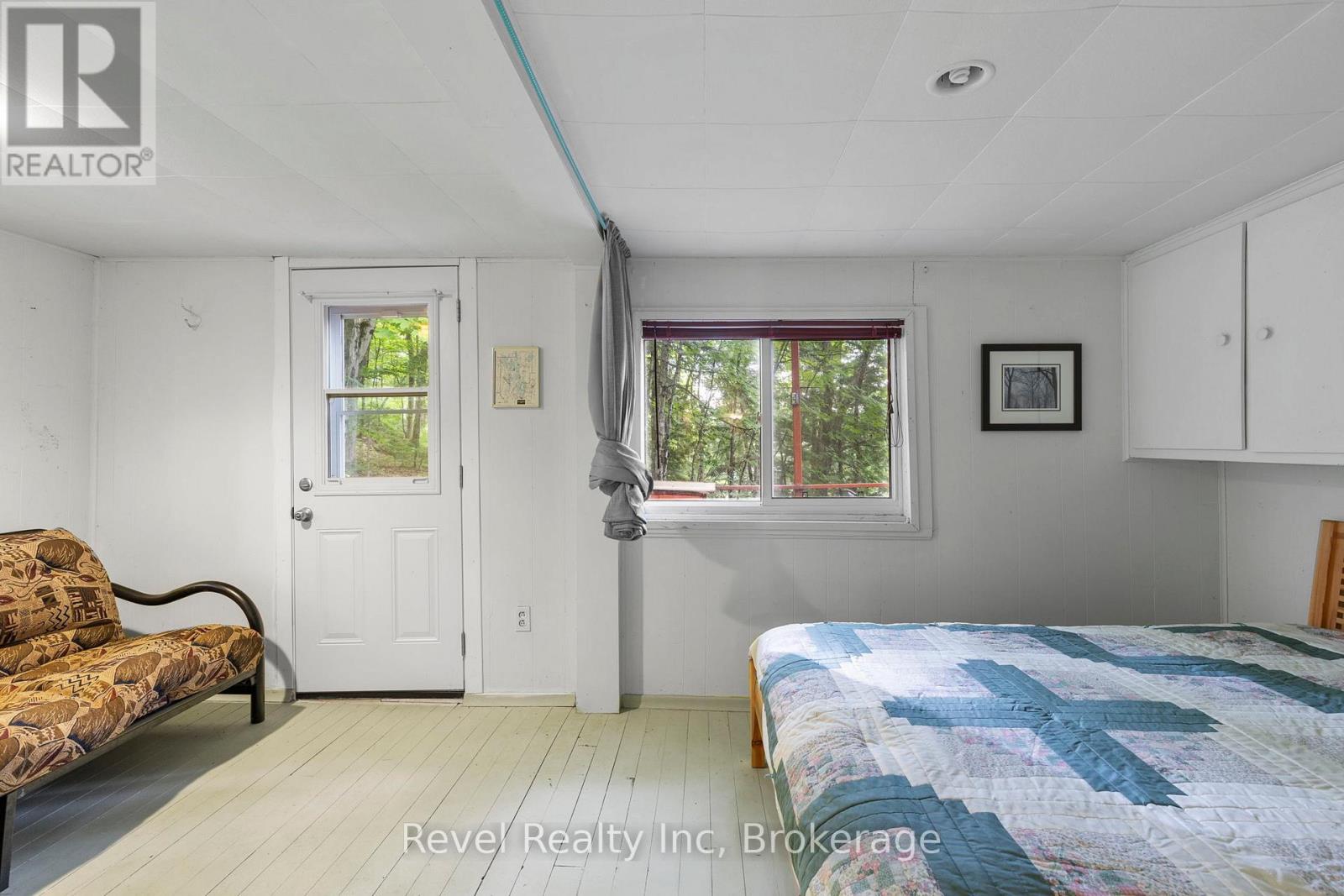 1096 Cowan Park Road, Muskoka Lakes, Ontario  P0B 1M0 - Photo 14 - X12354789