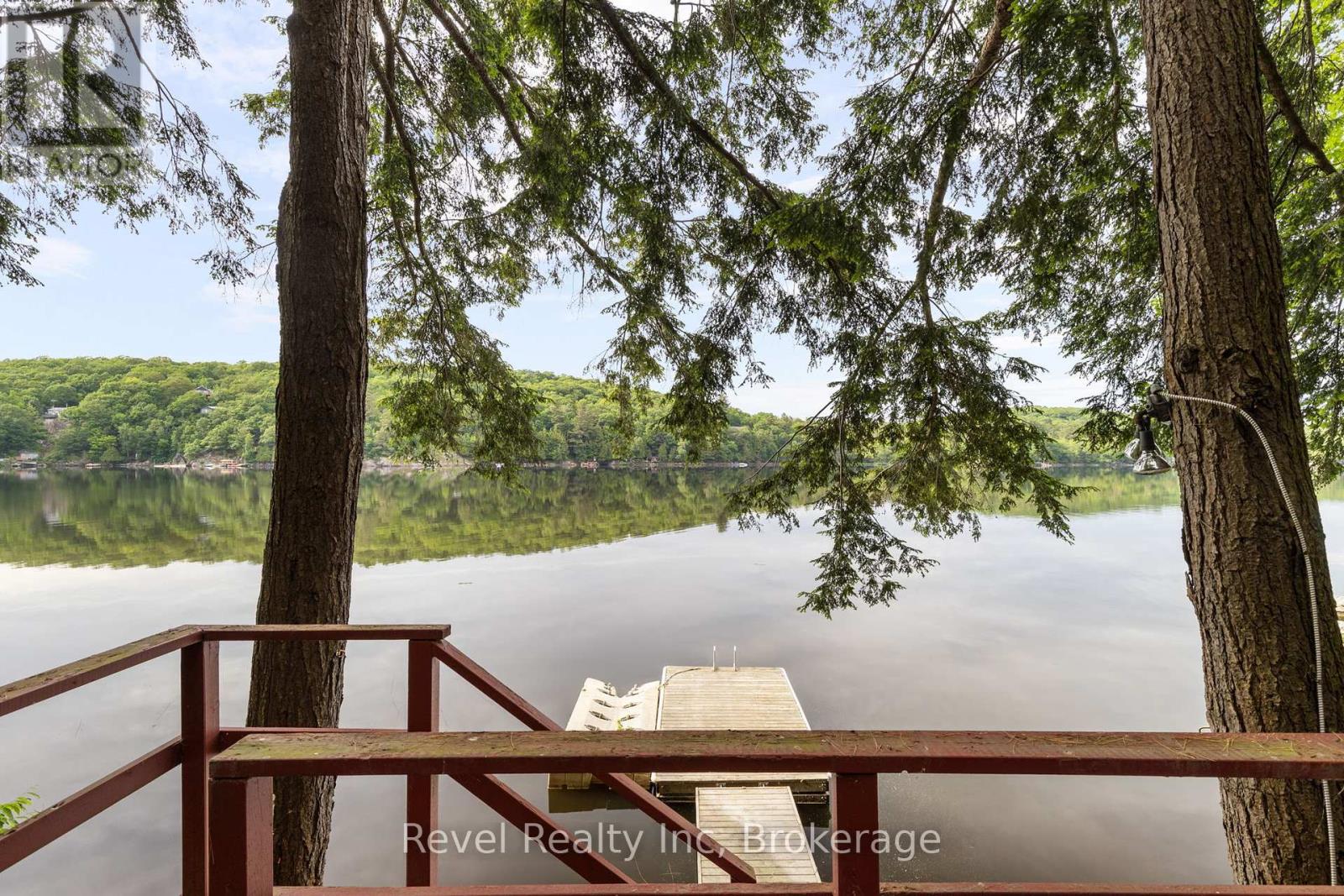 1096 Cowan Park Road, Muskoka Lakes, Ontario  P0B 1M0 - Photo 22 - X12354789