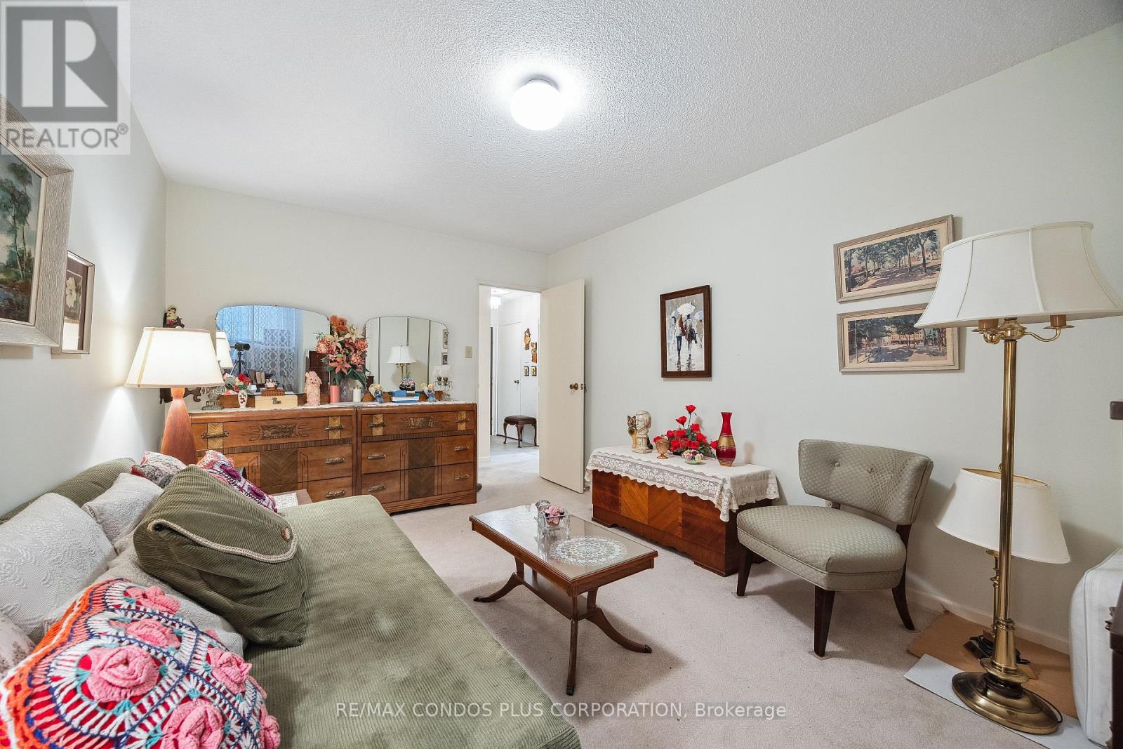 902 - 62 Wellesley Street W, Toronto, Ontario  M5S 2X3 - Photo 14 - C12354700