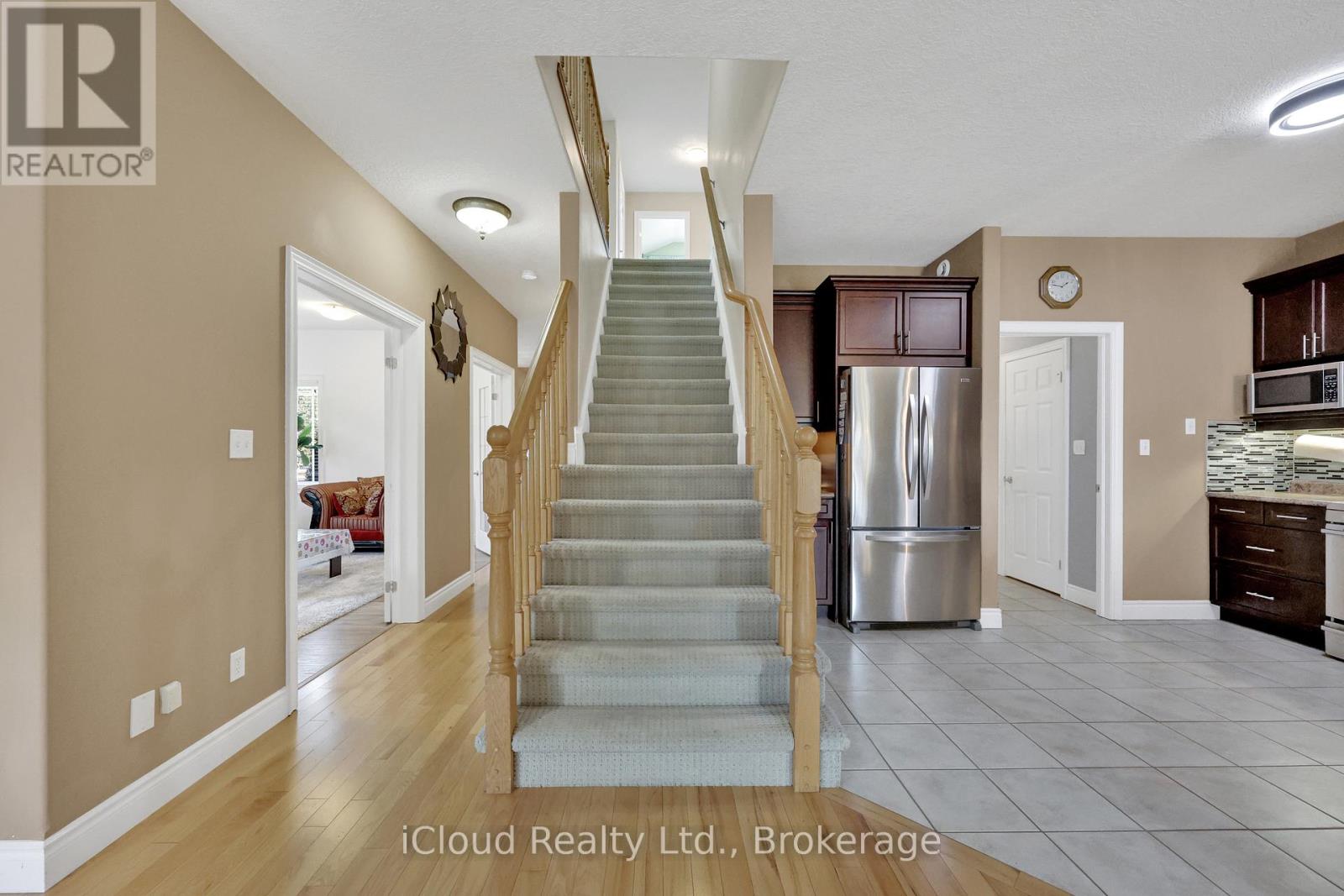 803 Spitfire Street, Woodstock, Ontario  N4T 0A9 - Photo 25 - X12304877