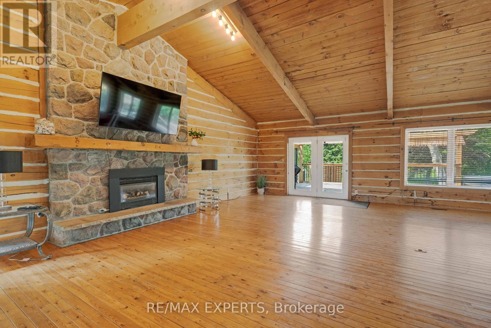 795744 Grey County Rd 19, Blue Mountains, Ontario  L9Y 0P6 - Photo 6 - X12328451