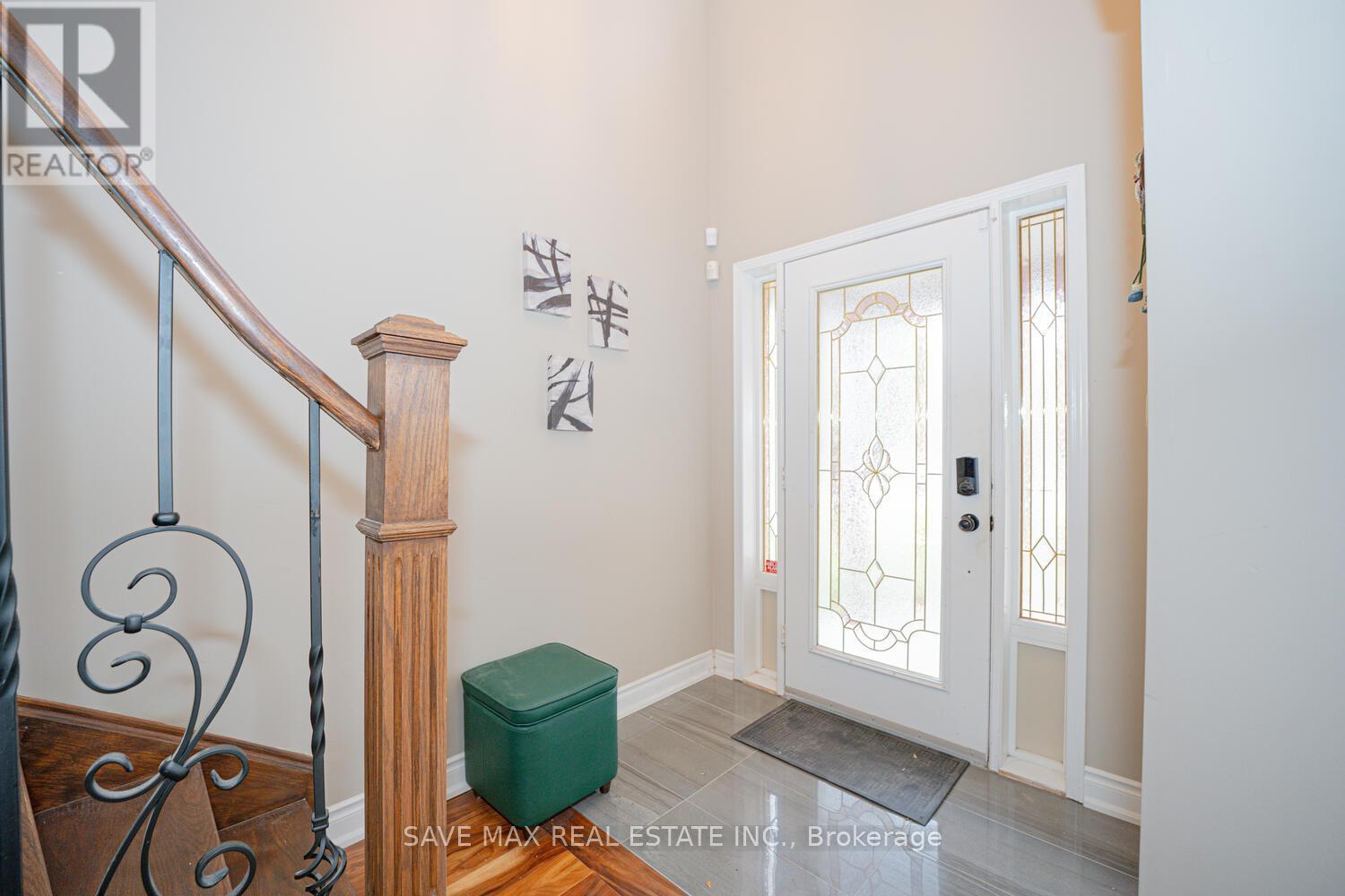 Property at 82 BELMONT BOULEVARD image 3