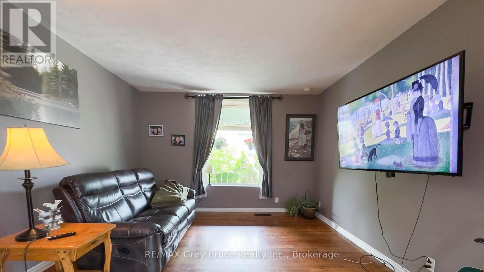 1155 3rd Avenue W, Owen Sound, Ontario  N4K 4P9 - Photo 15 - X12214472